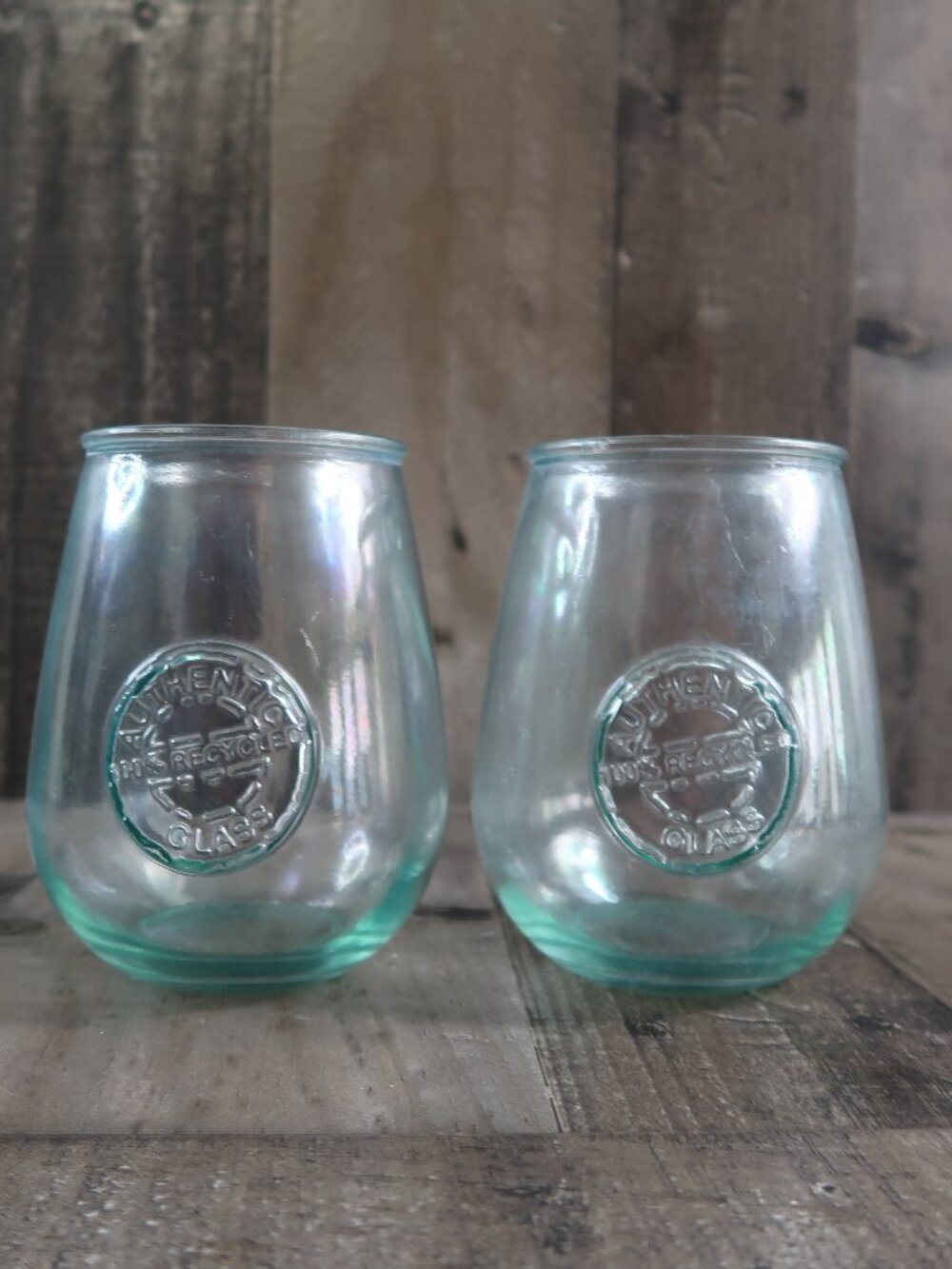 mystery Here are some funny/passive-aggressive sign ideas for your flower beds: